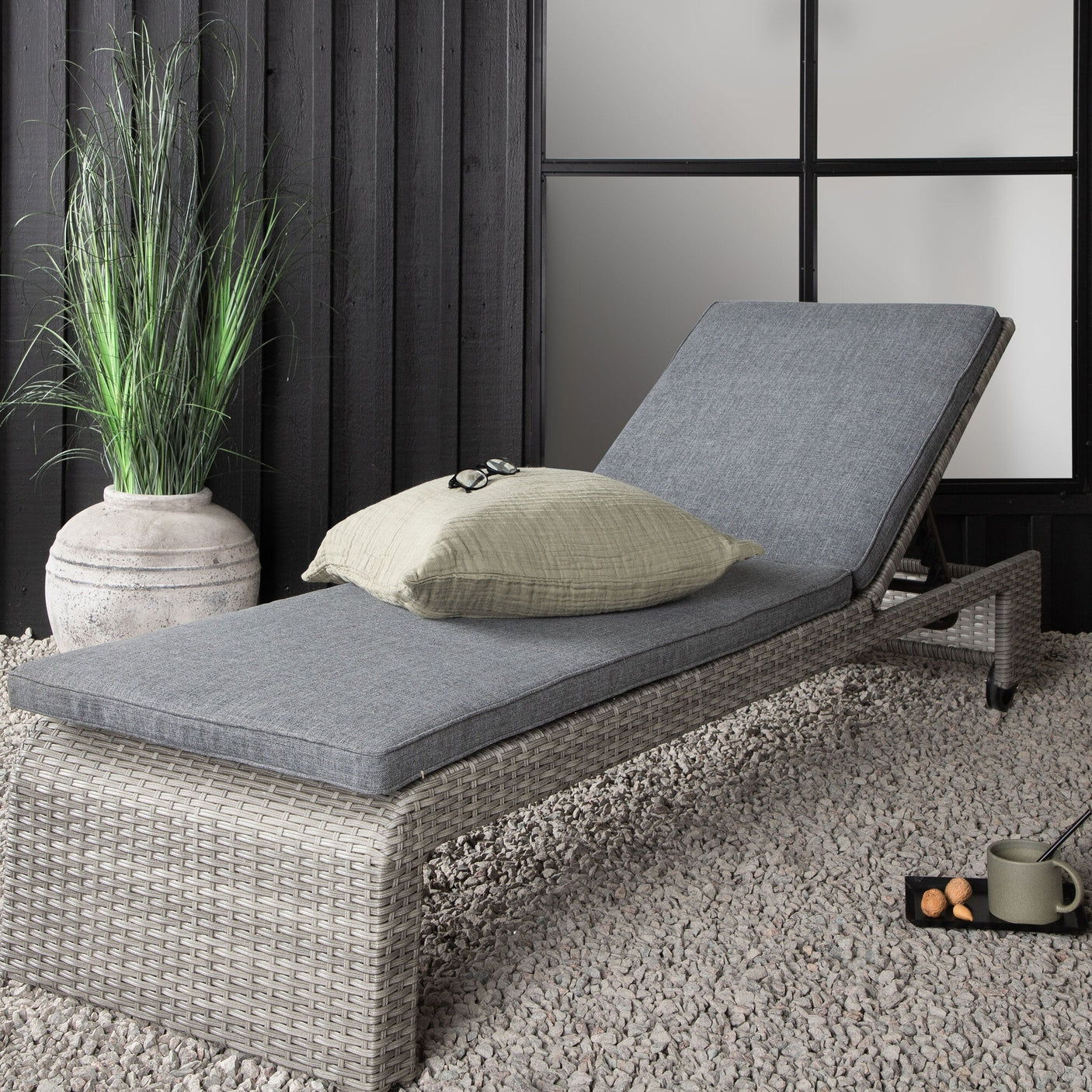 London Sun Lounge Venture Design Solseng