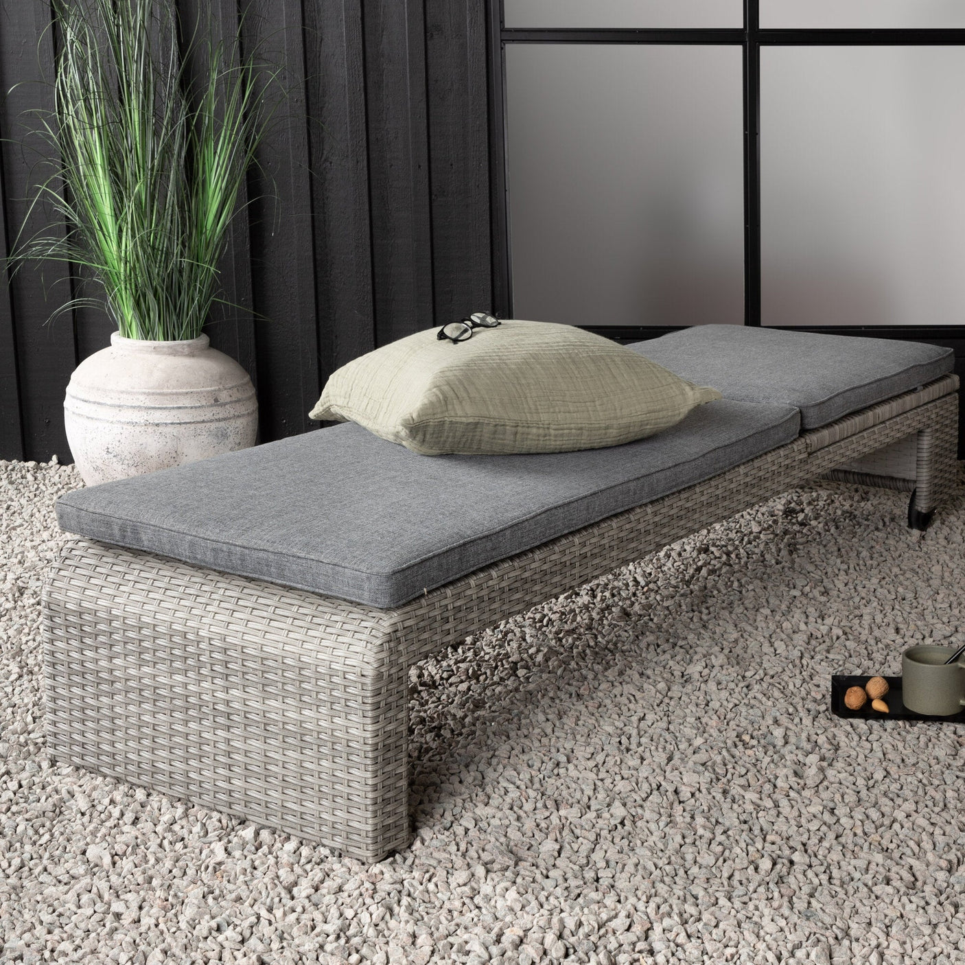 London Sun Lounge Venture Design Solseng