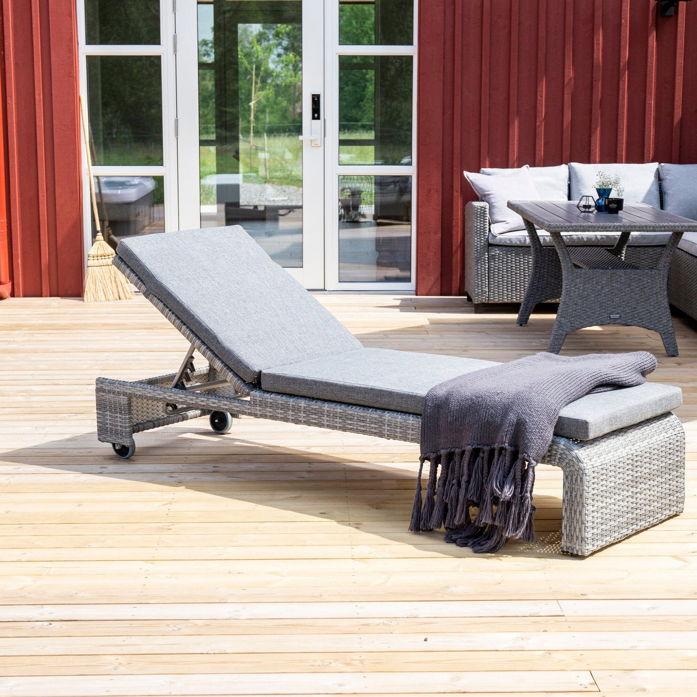 London Sun Lounge Venture Design Solseng