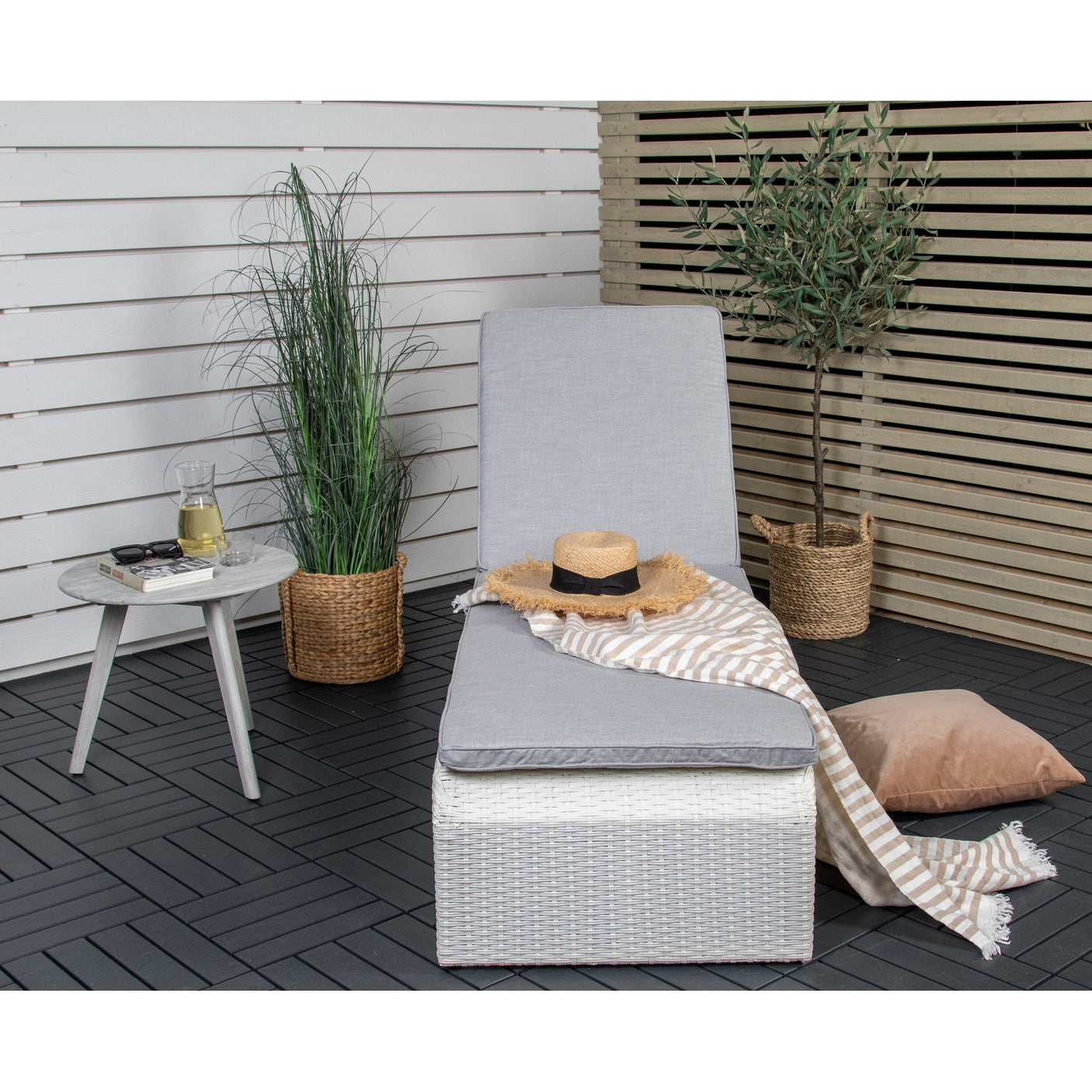 London Sun Lounge Venture Design Solseng