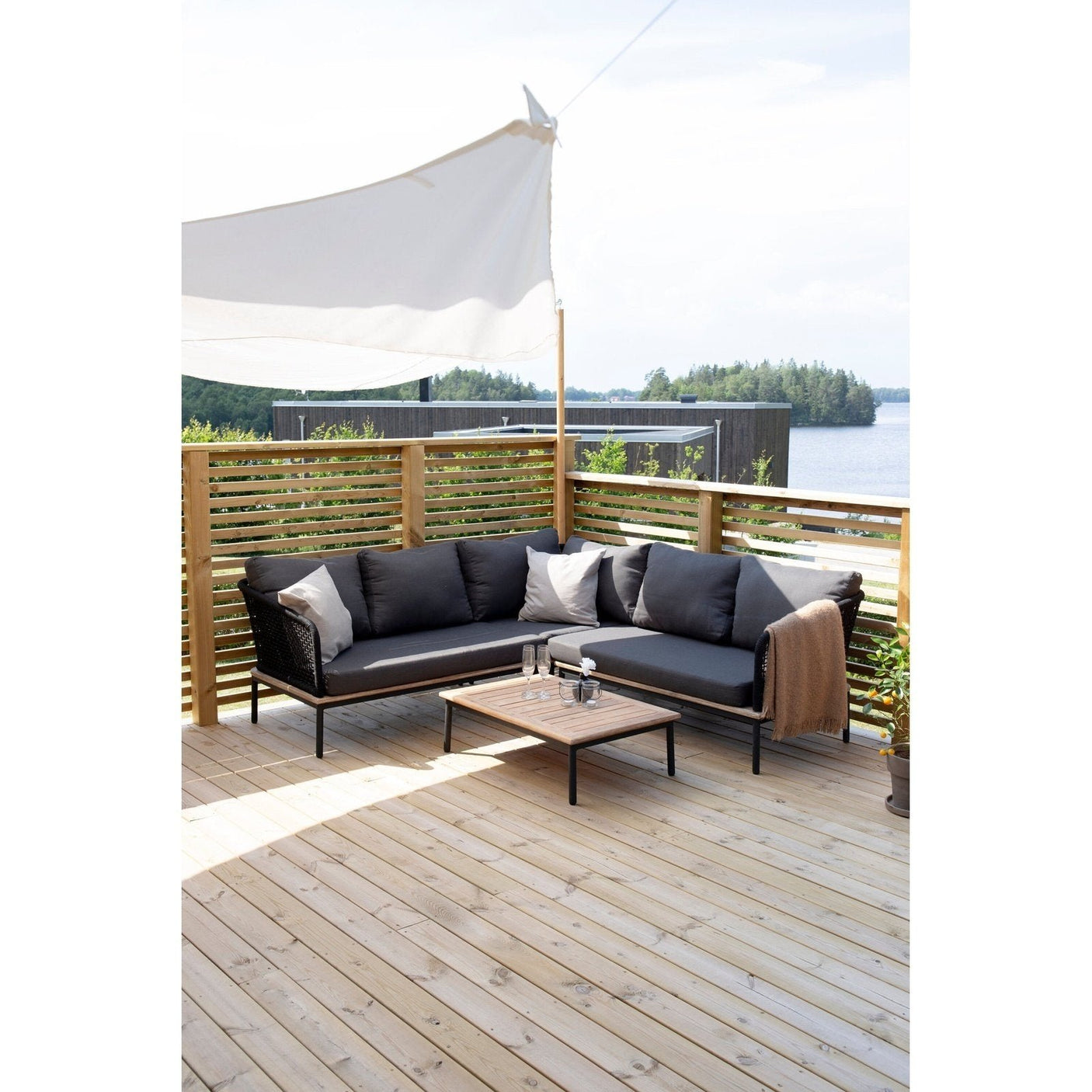 Andorra hjørnesofagruppe Venture Design Loungegruppe