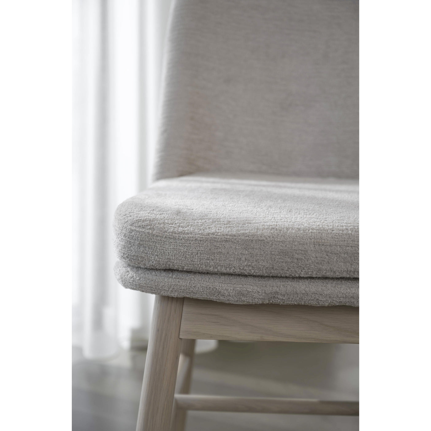 Amesbury spisestol Rowico Spisestol