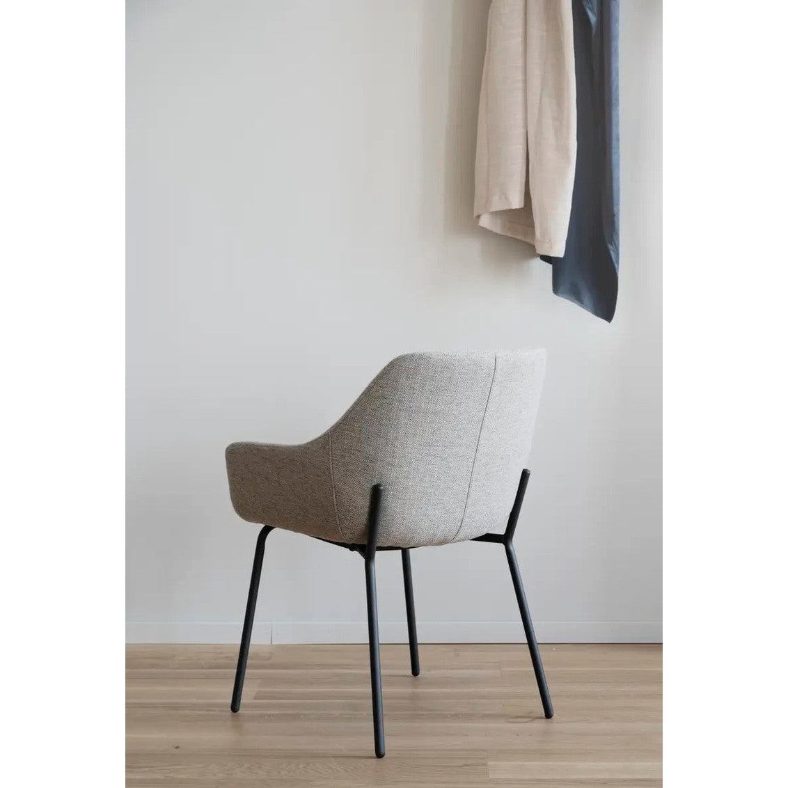 Haley spisestol med armstøtte Rowico Spisestol