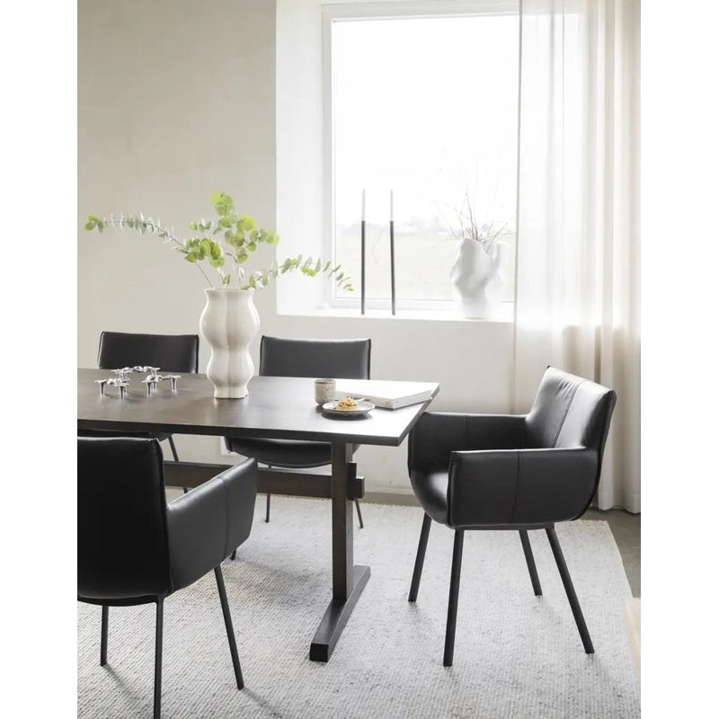 Hinckley spisestol med armstøtte Rowico Spisestol