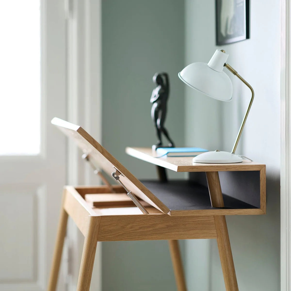 C68 - Nørrebro - Skrivebord FDB Møbler Skrivebord