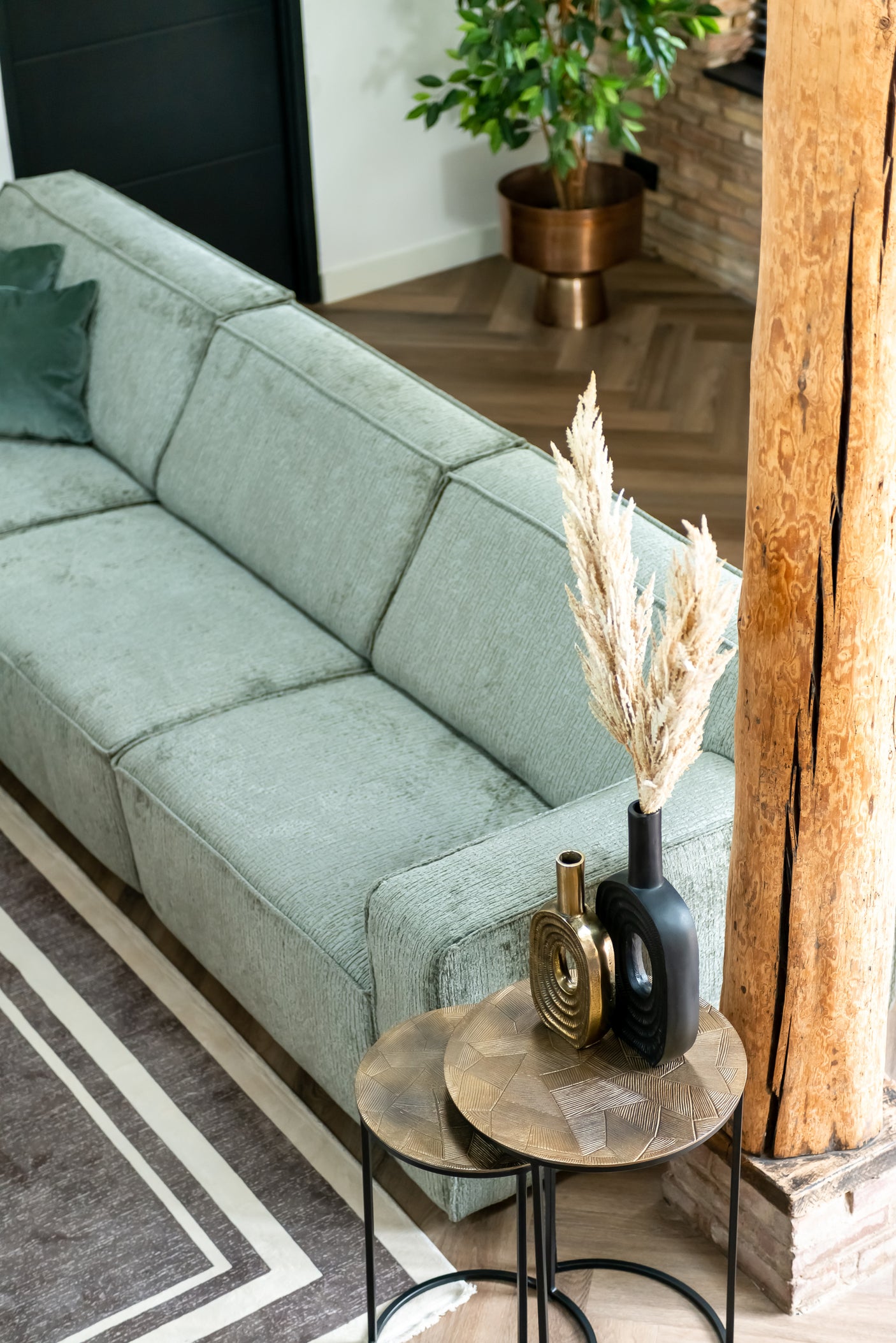 Endebord Tulum børstet gull sett med 2 Richmond Interiors Sidebord