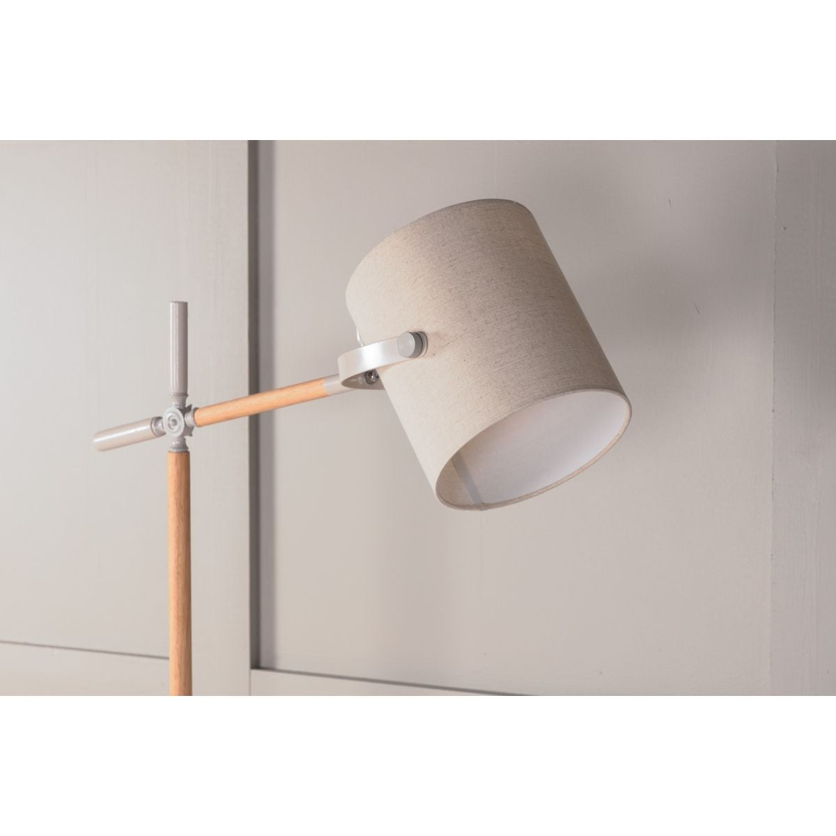 Dennis Lighting Venture Design Gulvlampe