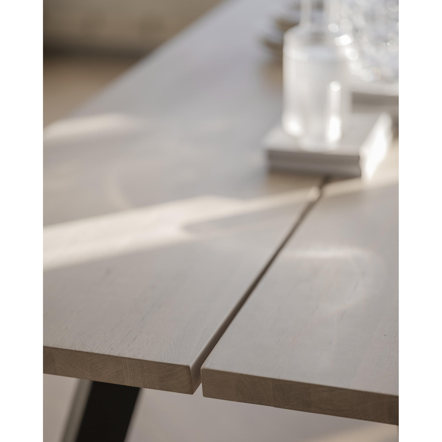 Fred spisebord 240 Rowico Spisebord