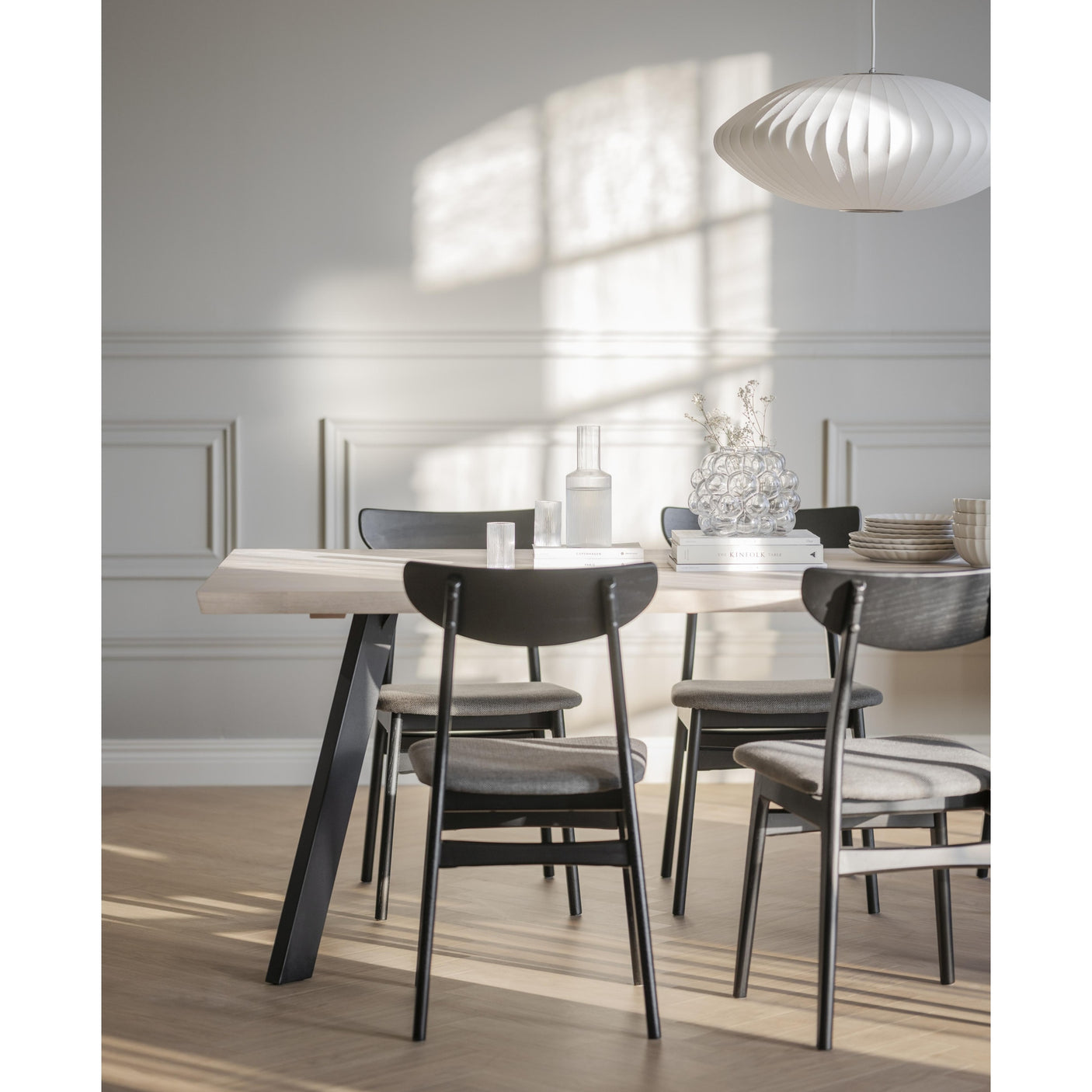 Fred spisebord 170 Rowico Spisebord