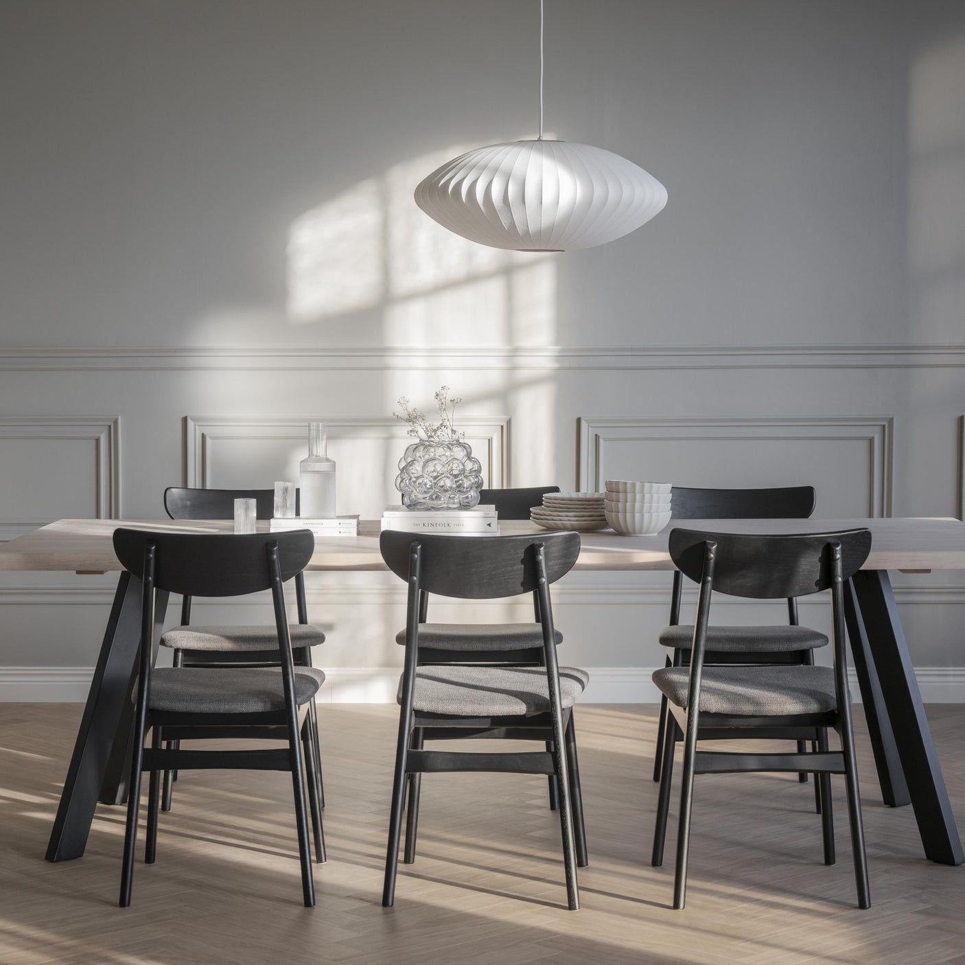 Fred spisebord 240 Rowico Spisebord