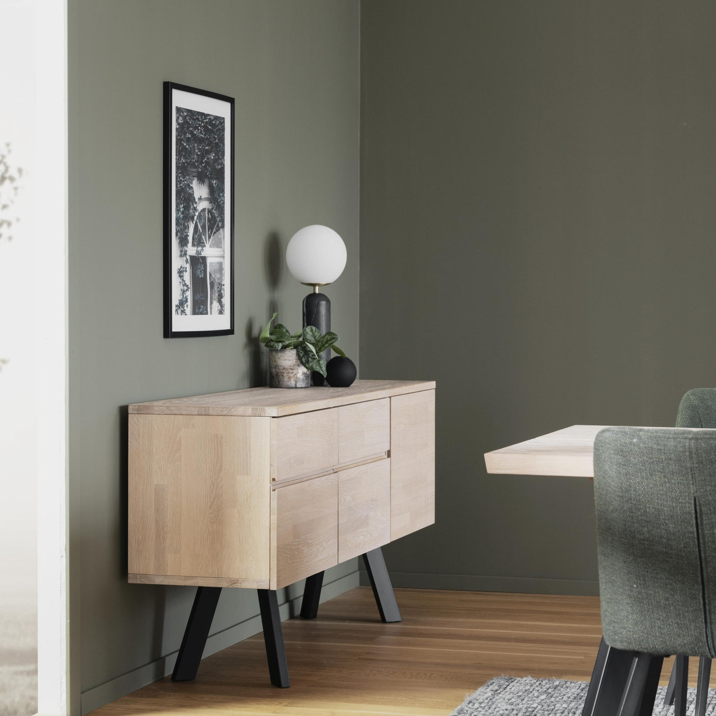 Fred sidebord Rowico Skjenk