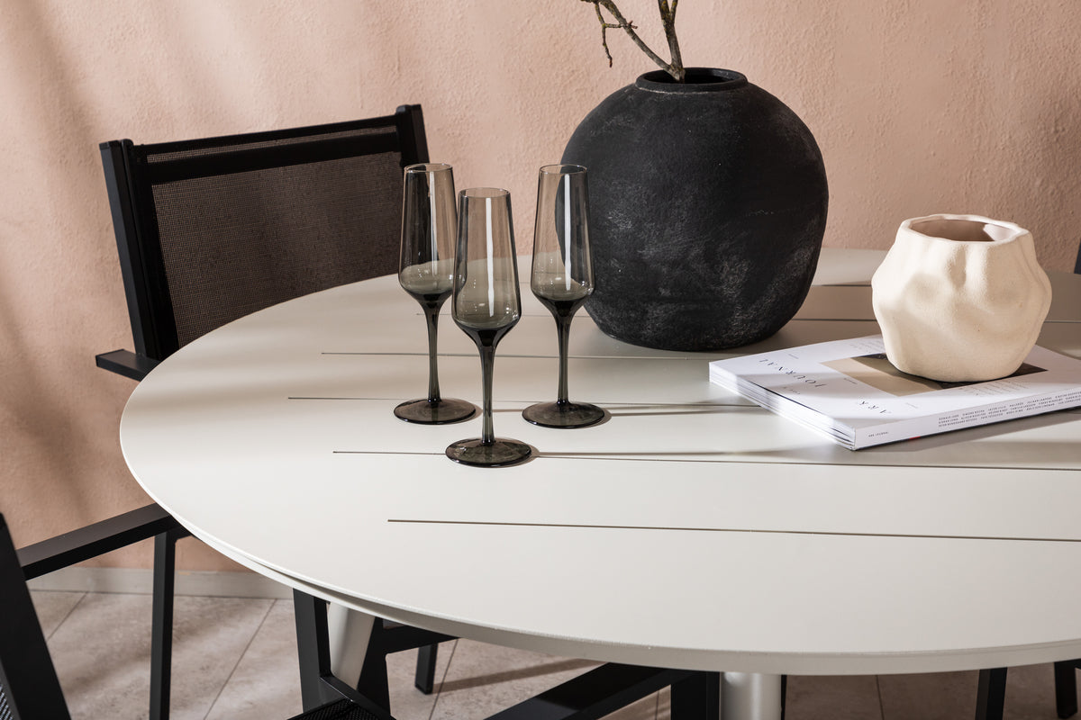 Lina spisebord Rundt120 cm + Copacabana Venture Design Spisegruppe
