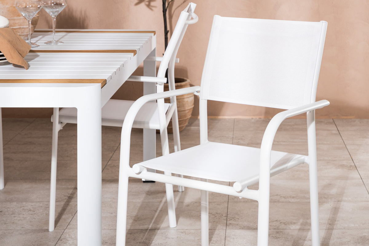 Togo Spisebord 150*100 + Santorini Armstol Venture Design Spisegruppe