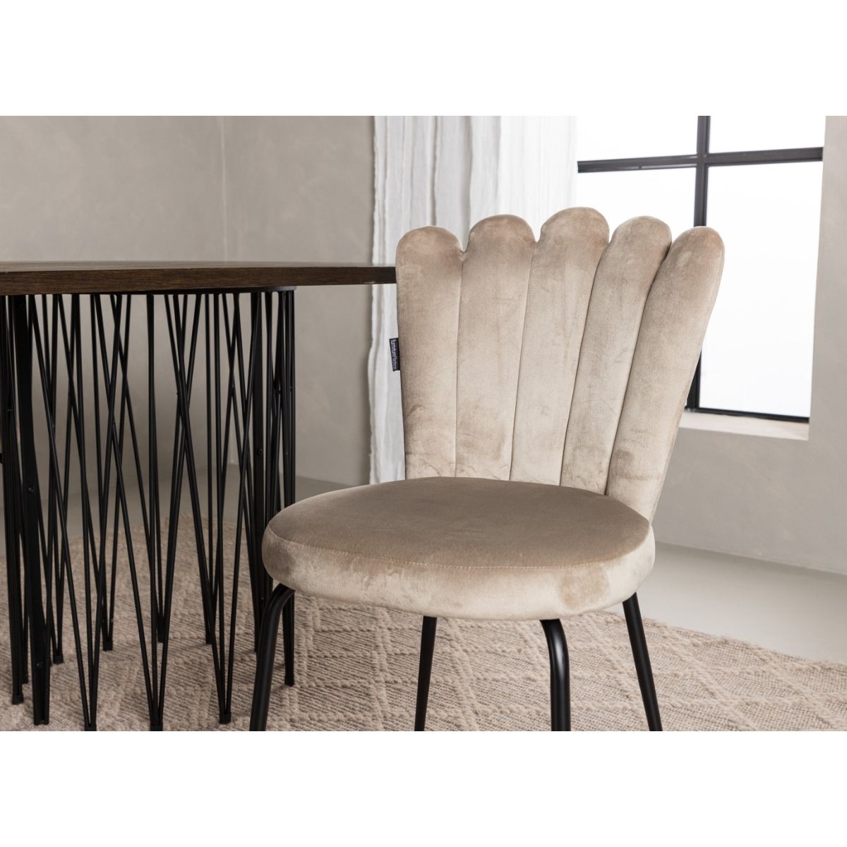 Stone Oval Dining Set Venture Design Spisegruppe