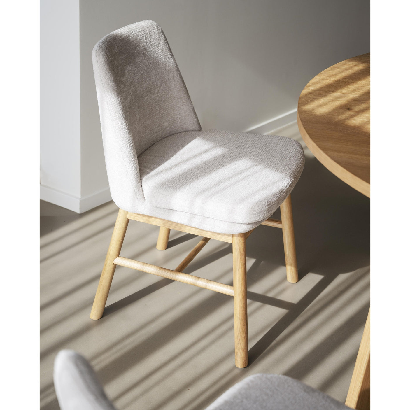 Amesbury spisestol Rowico Spisestol