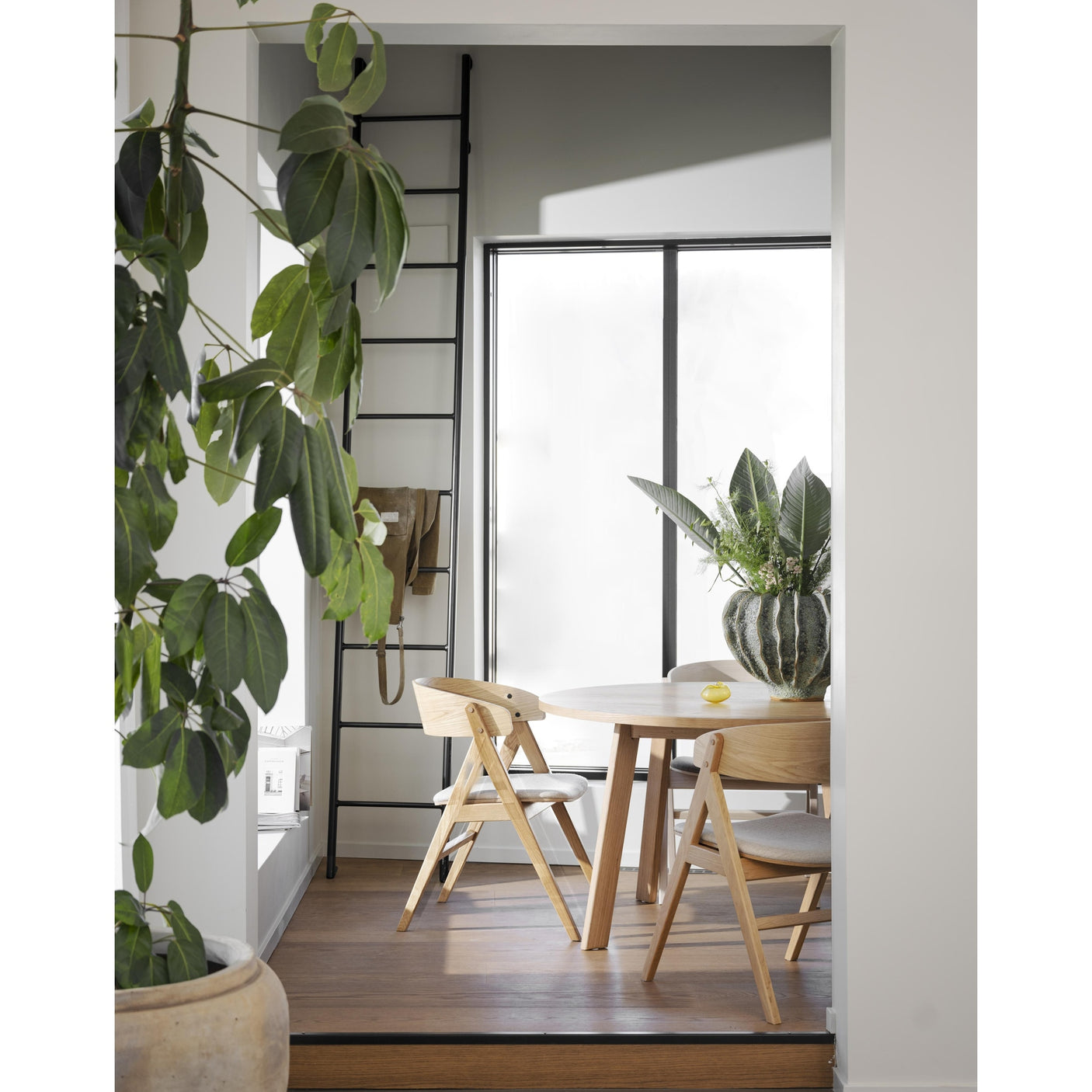 Glenside spisebord Rowico Spisebord