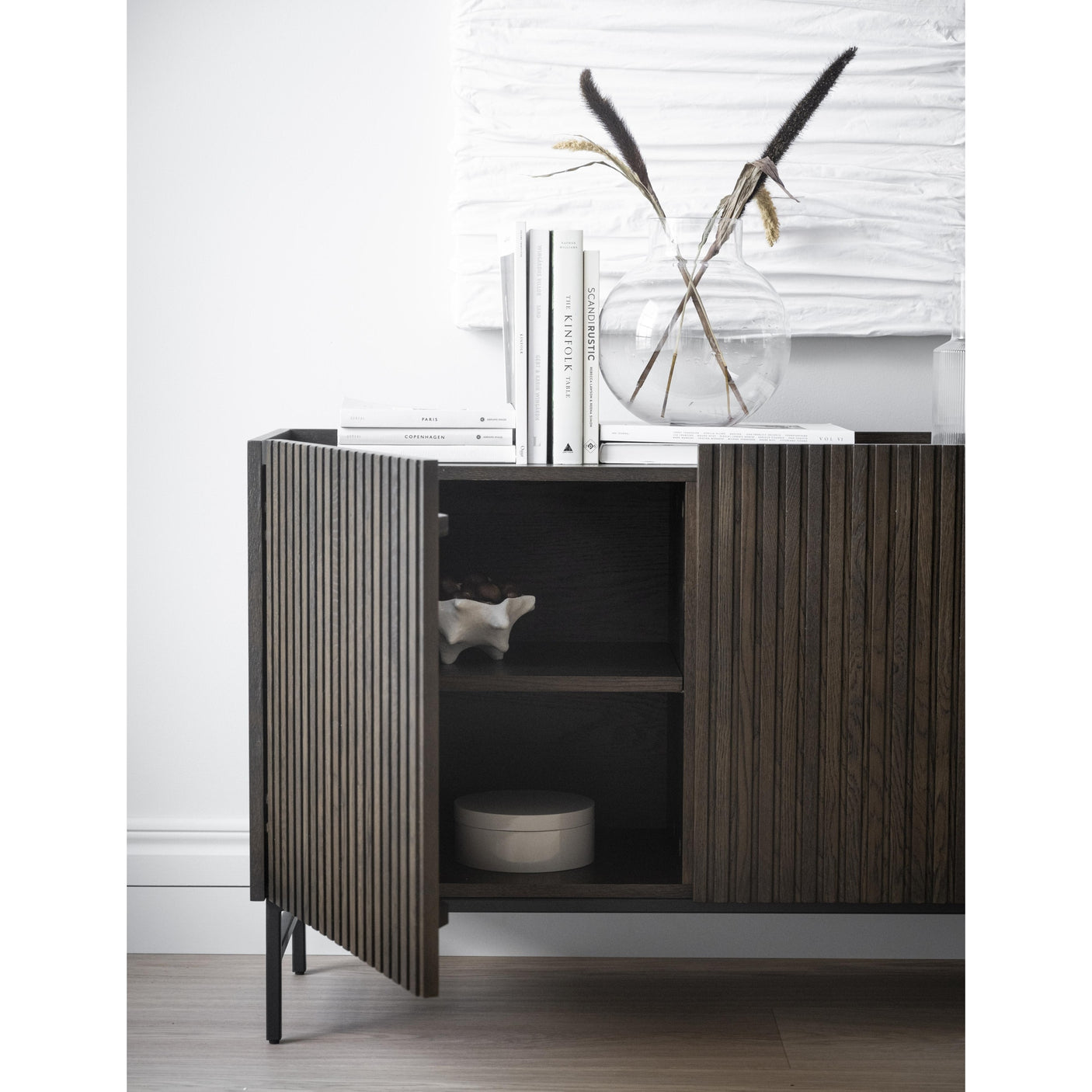 Halifax sidebord 160 Rowico Skjenk