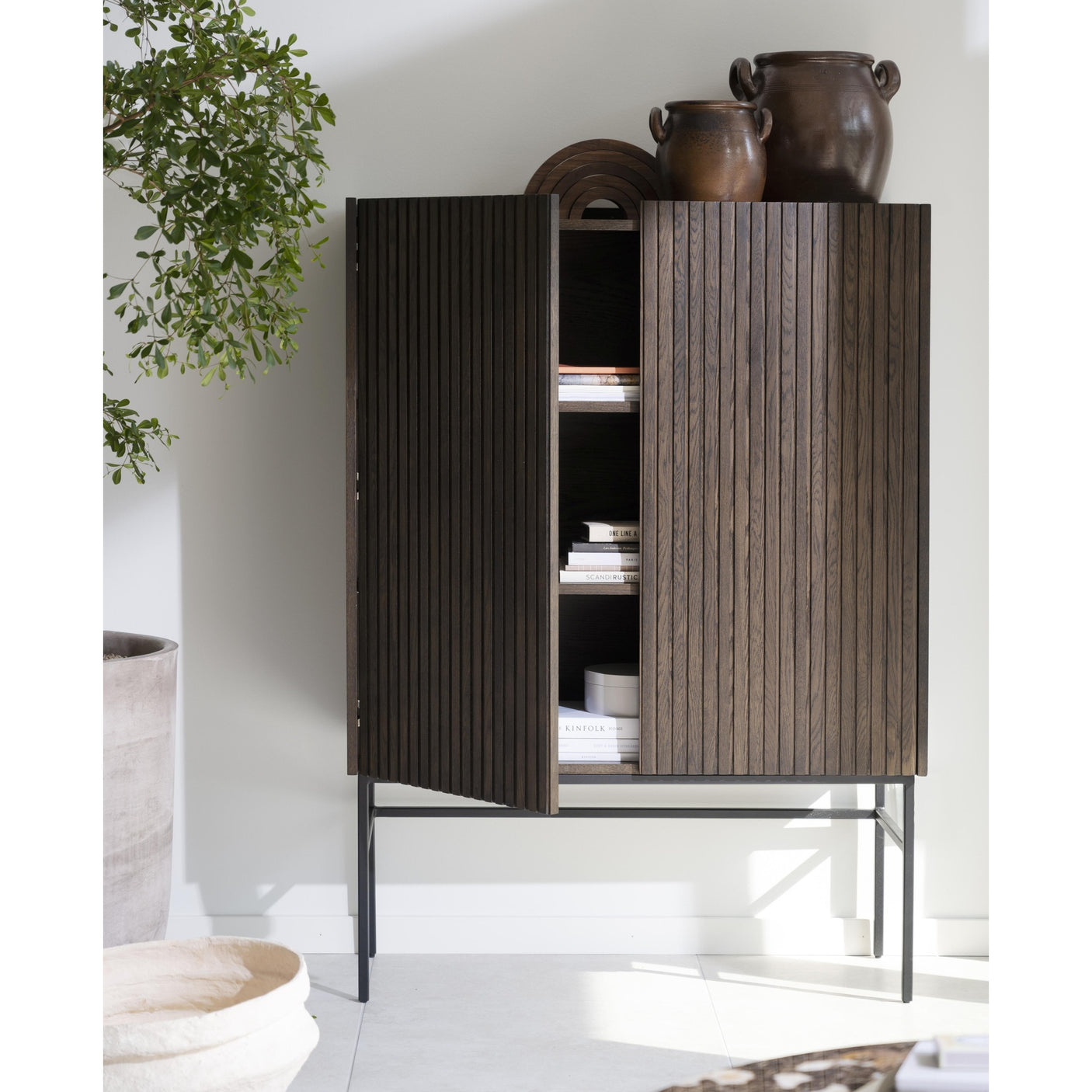 Halifax hylle 100 Rowico Vitrineskap