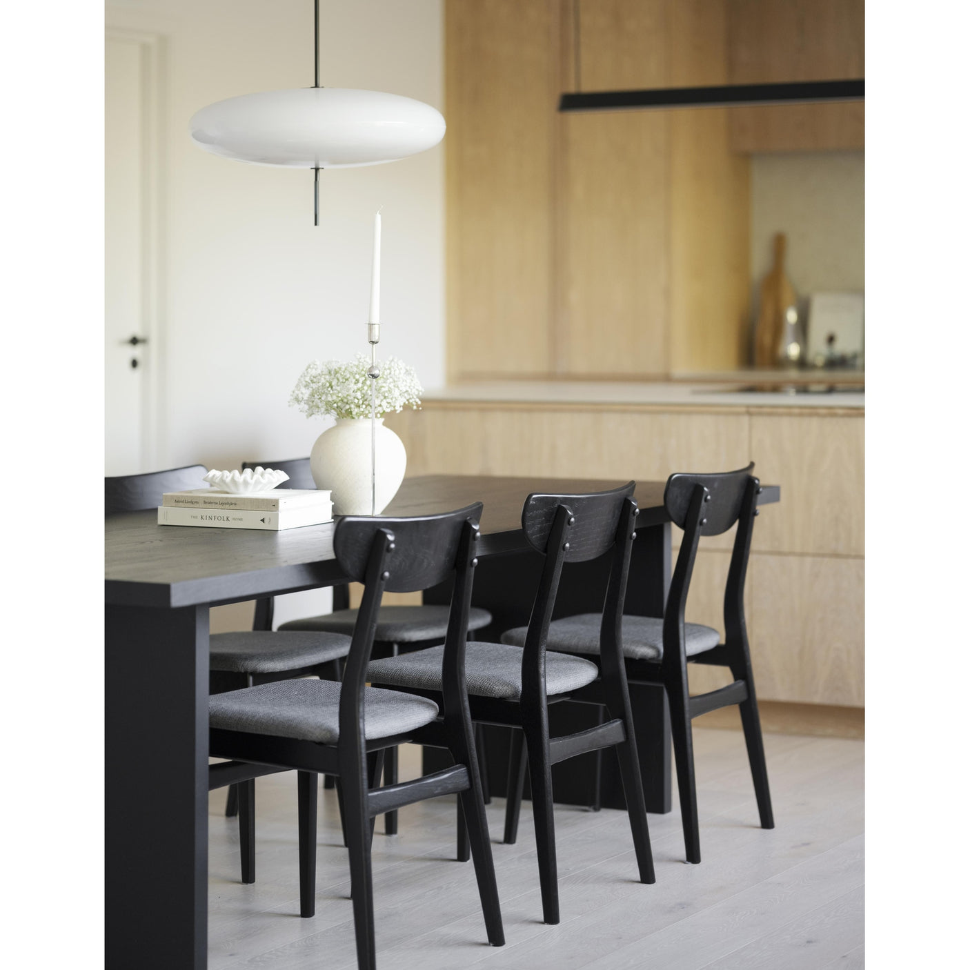 Emmett spisebord Rowico Spisebord