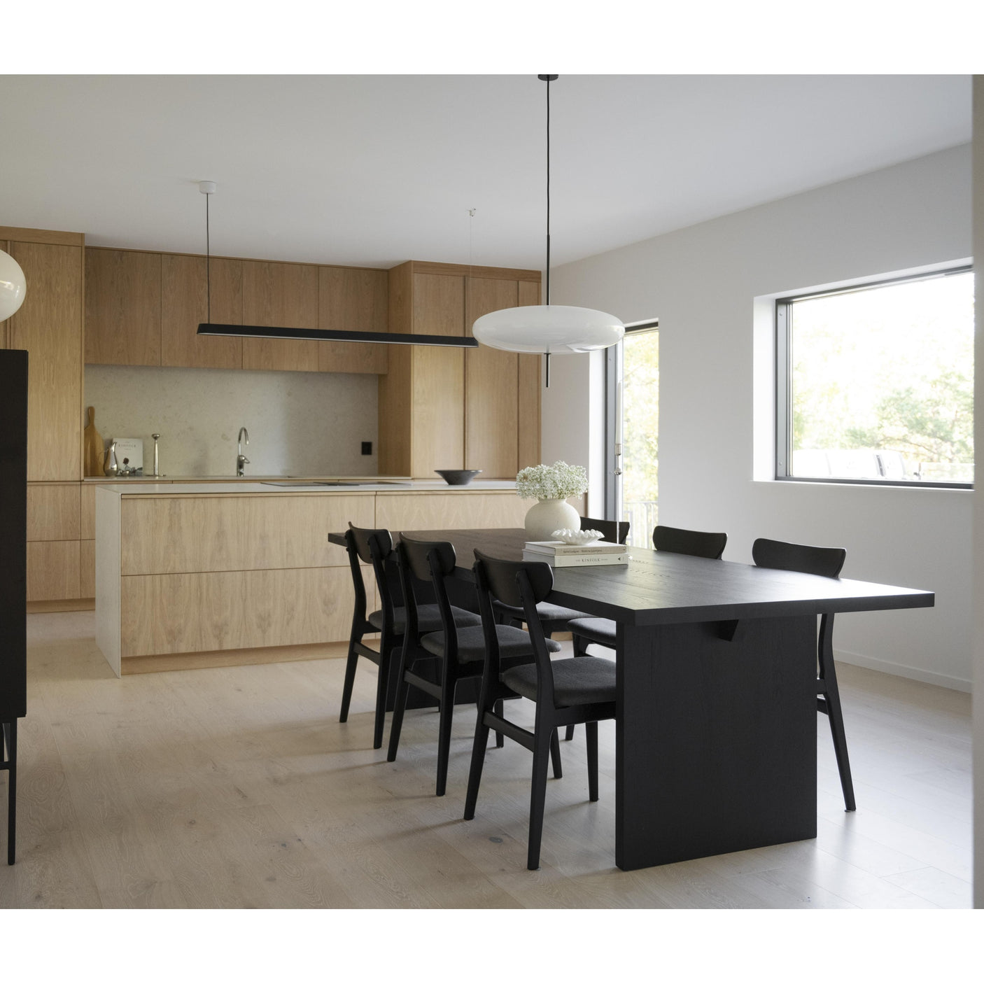 Emmett spisebord Rowico Spisebord