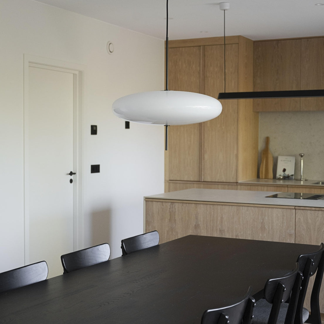 Emmett spisebord Rowico Spisebord