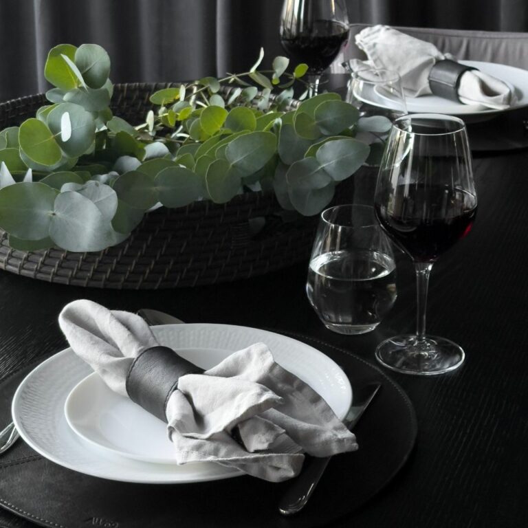 NERO ROUND Placemat Artwood Pynteartikler