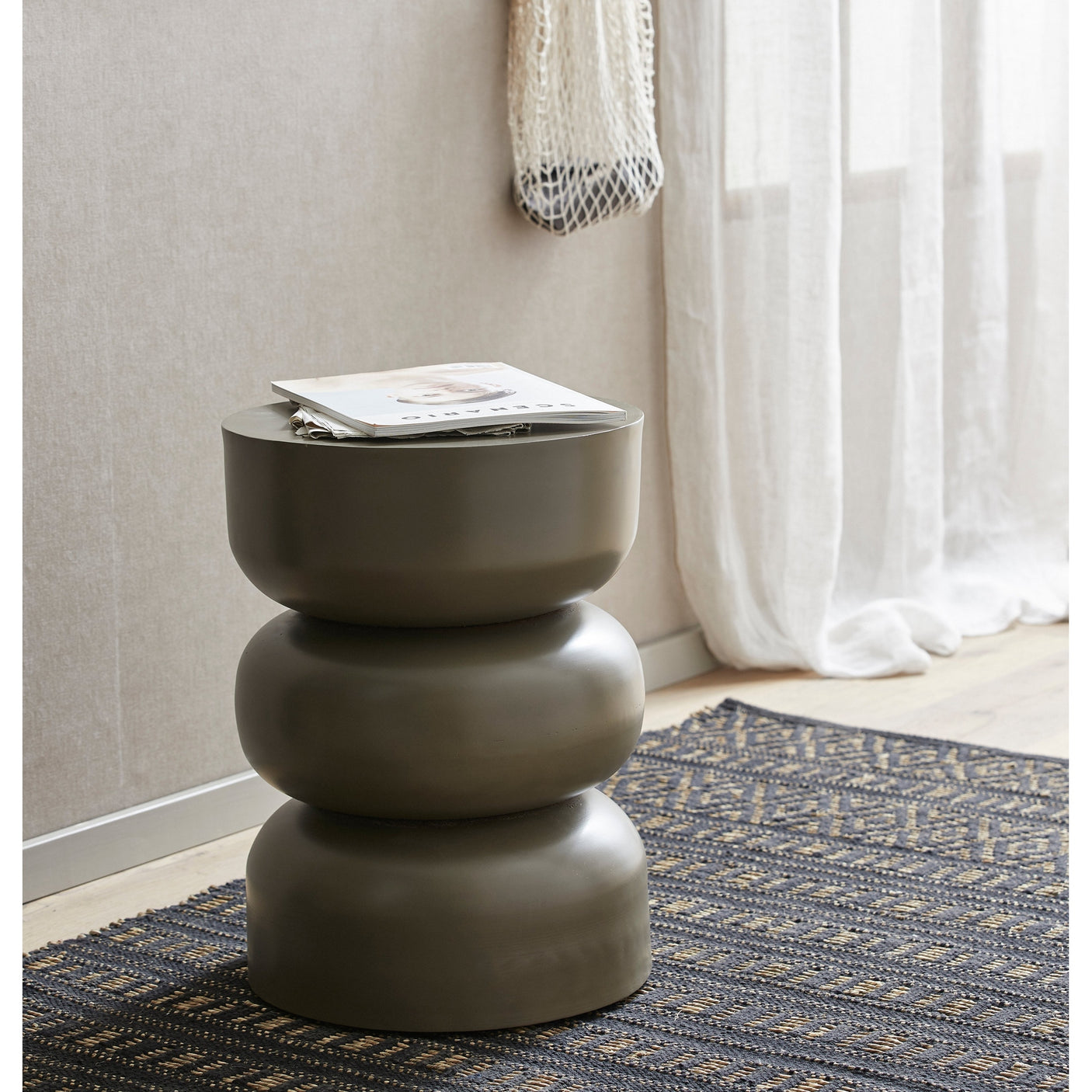 ALMA sidebord - mørkegrønn Nordal TABLES