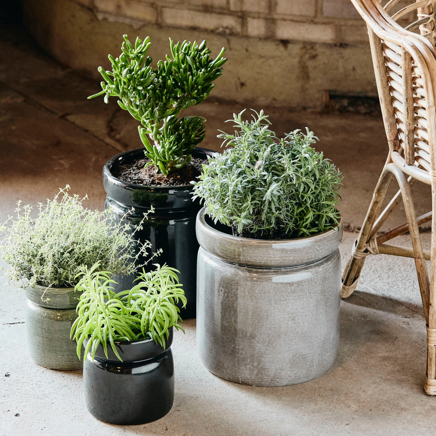 ISA-krukker i keramikk - ø25 cm - lysgrå Nordal INDOOR POT