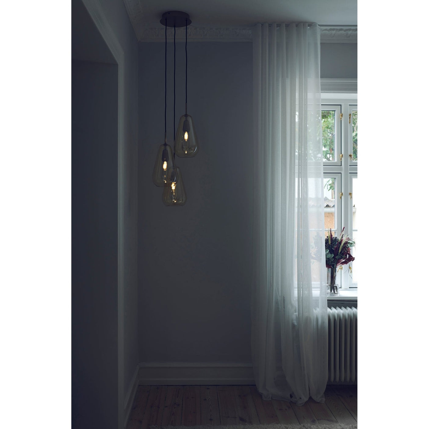 Anoli 3 Nuura Taklampe