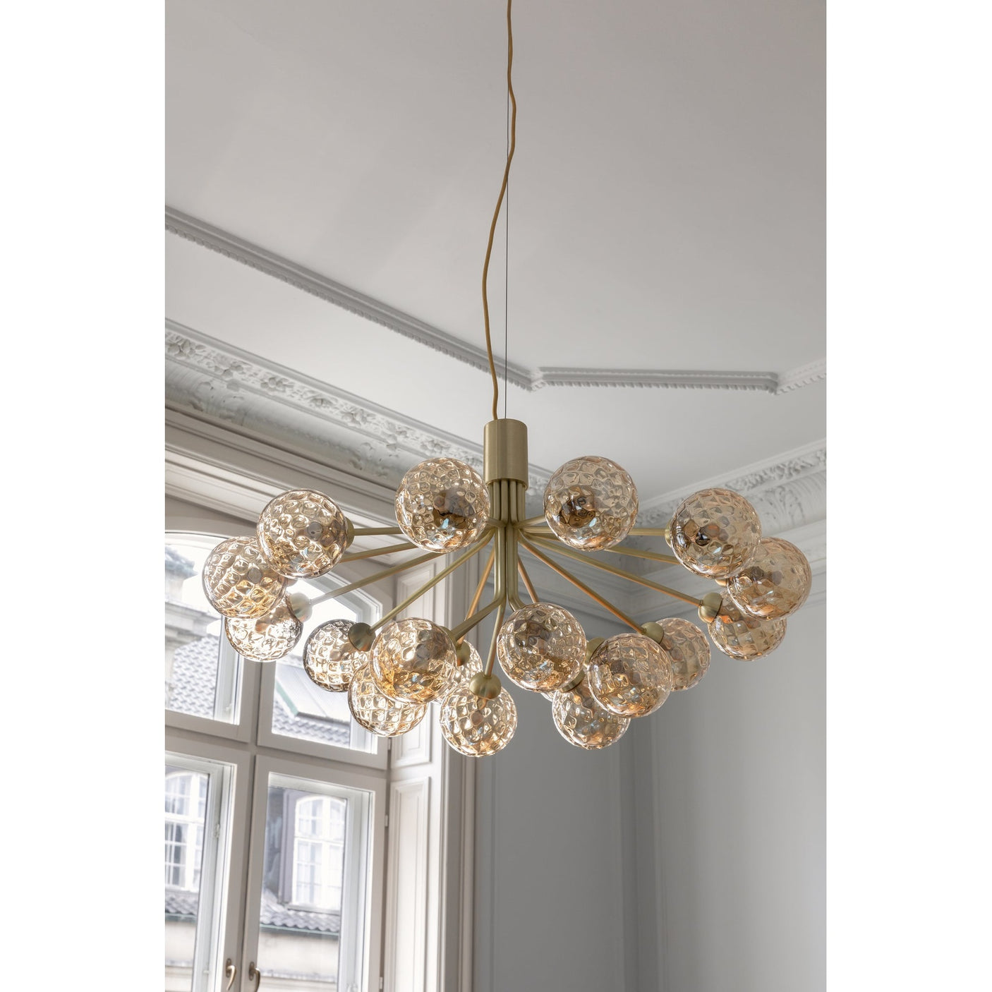 Apiales 18 Nuura Taklampe