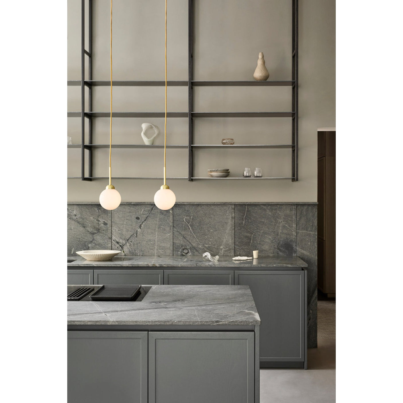 Apiales 1 Nuura Taklampe