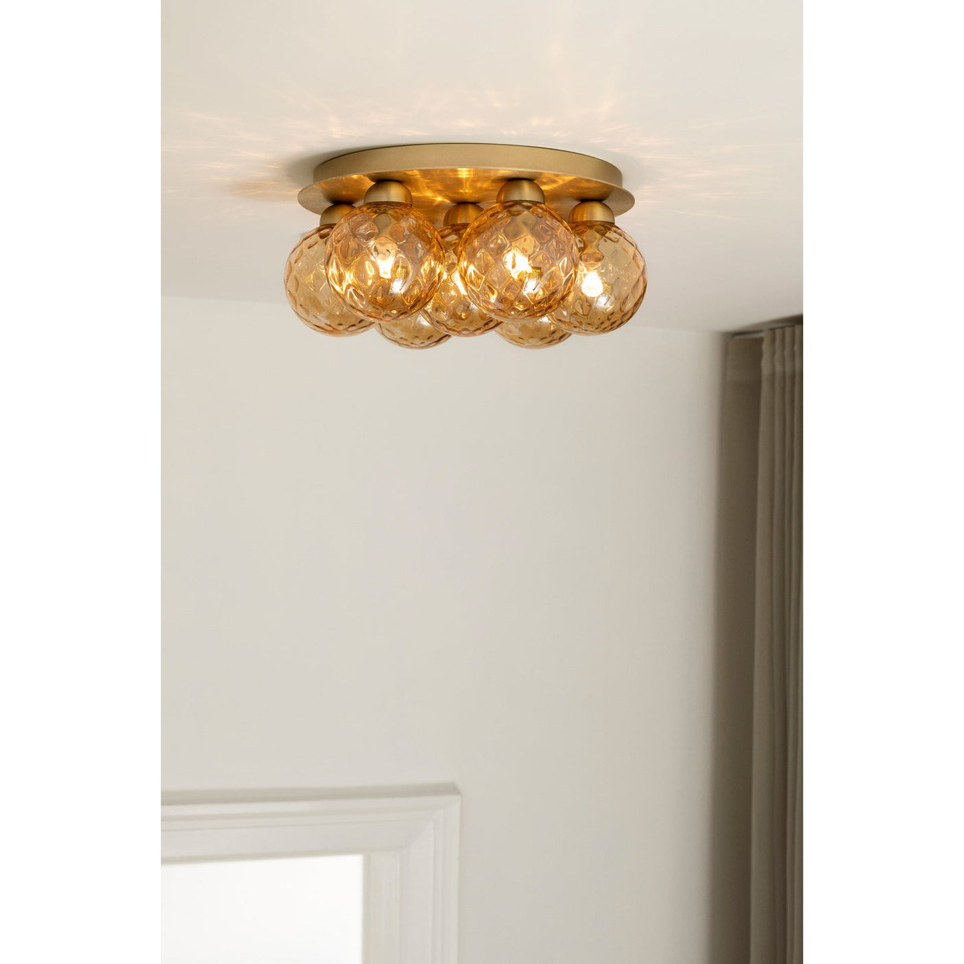 Apiales 7 Plafond Nuura Taklampe