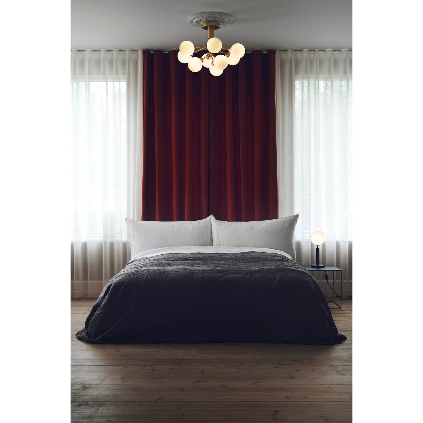 Apiales 9 Ceiling Nuura Taklampe