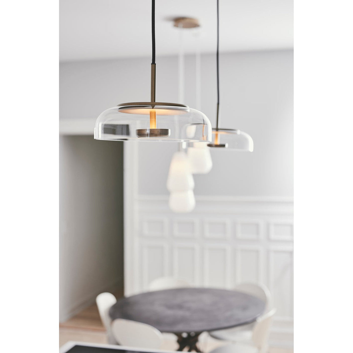 Blossi 1 Nuura Taklampe