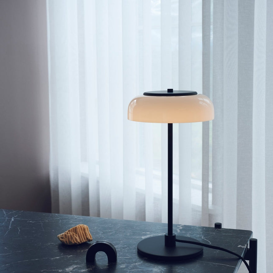 Blossi Table Nuura Bordlampe