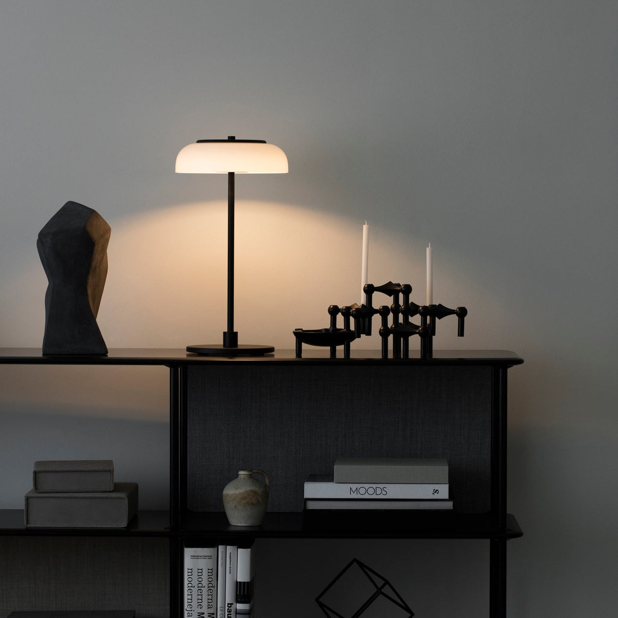 Blossi Table Nuura Bordlampe