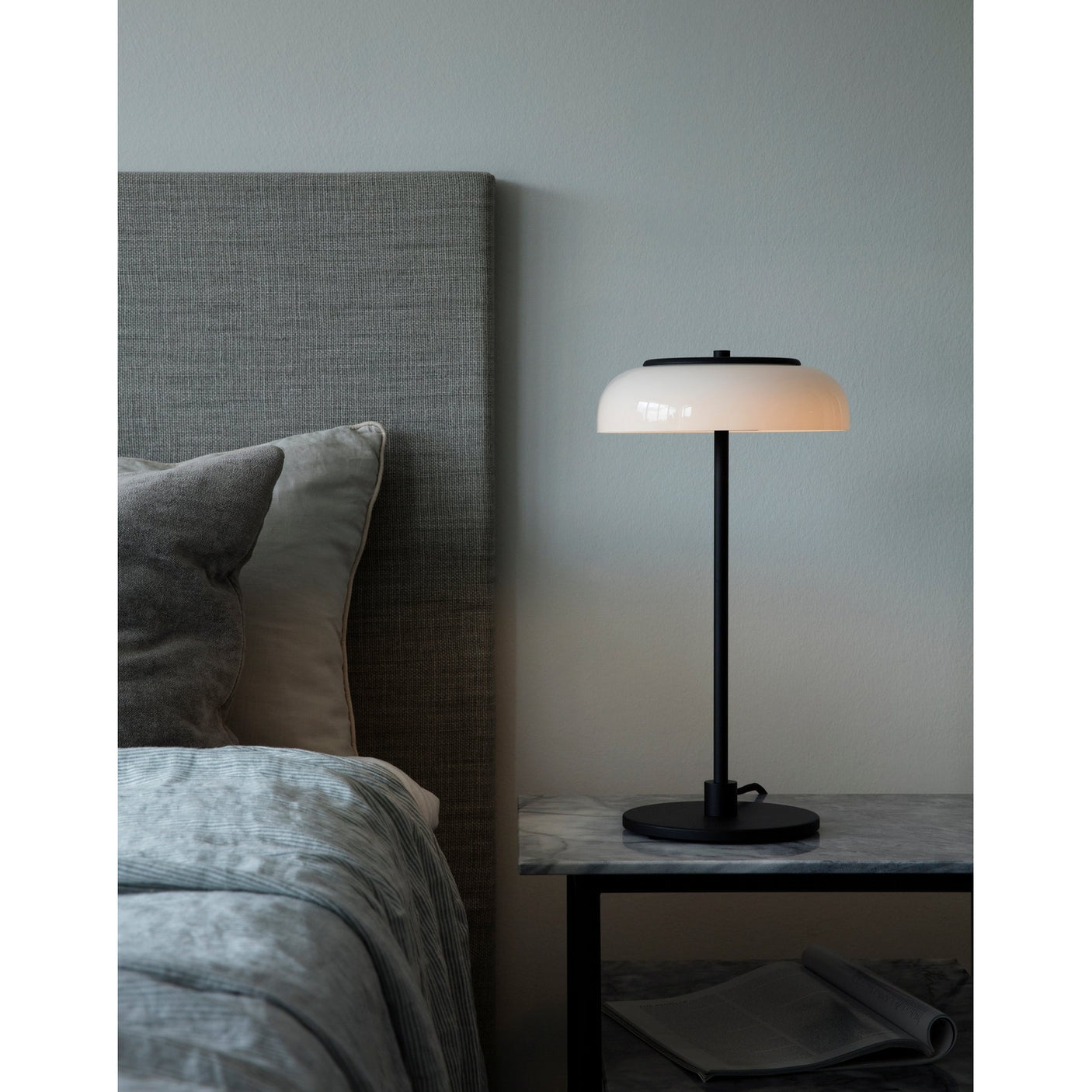 Blossi Table Nuura Bordlampe