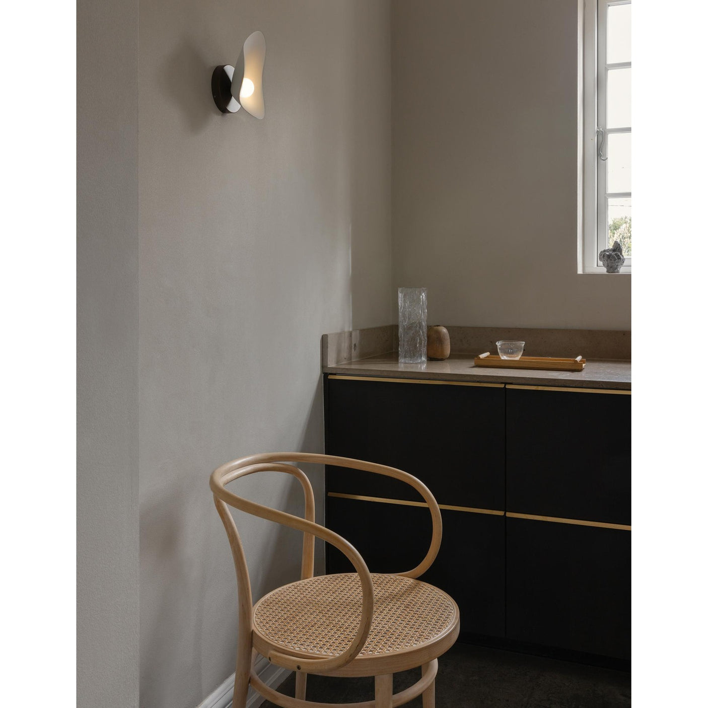 Florii 1 Wall Nuura Vegglampe