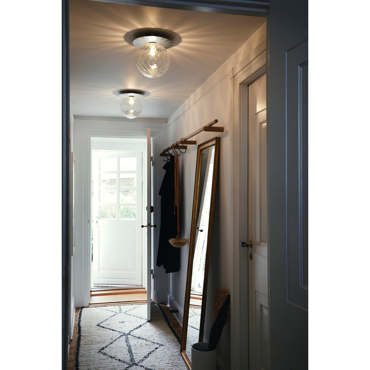 Liila 1 Large Nuura Taklampe