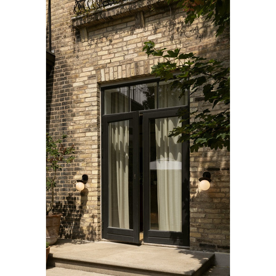 Liila Wall Outdoor Nuura Vegglampe