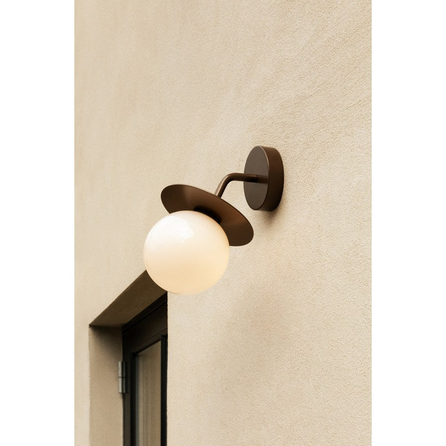 Liila Wall Outdoor Nuura Vegglampe