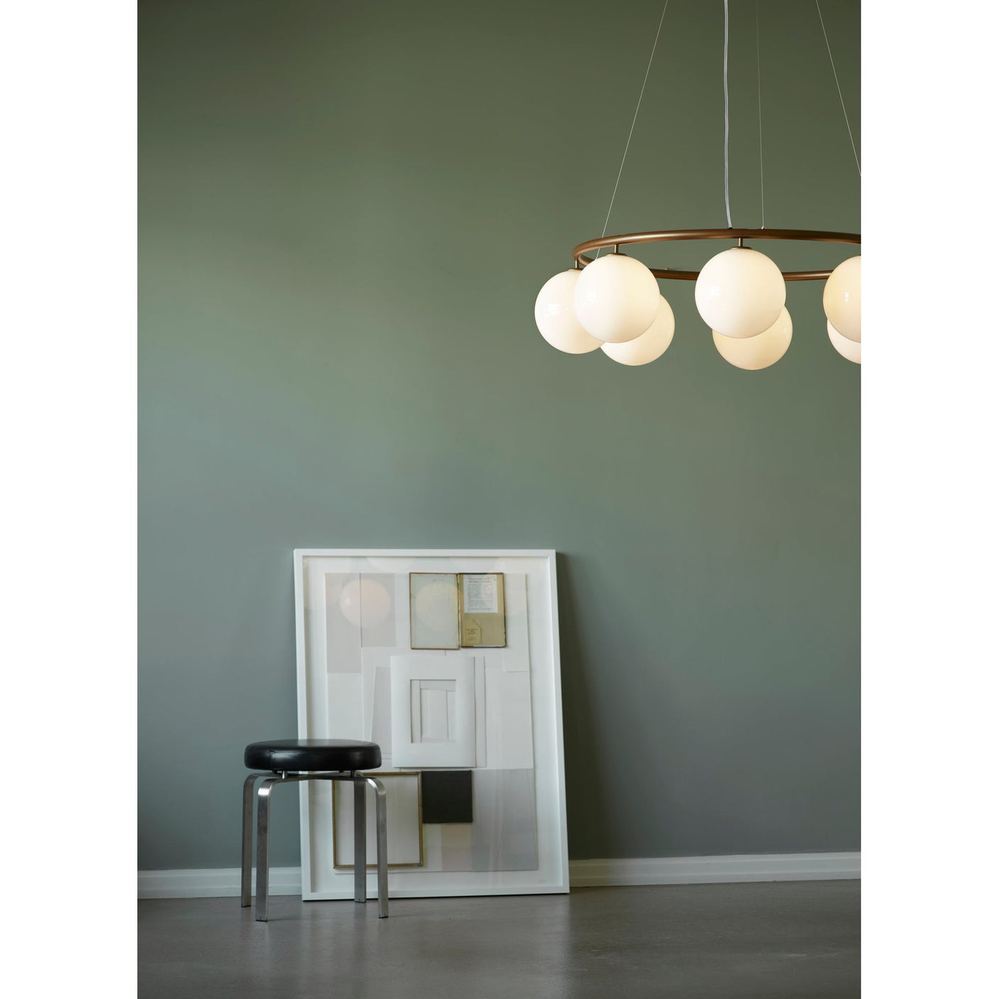 Miira 8 Circular Nuura Taklampe