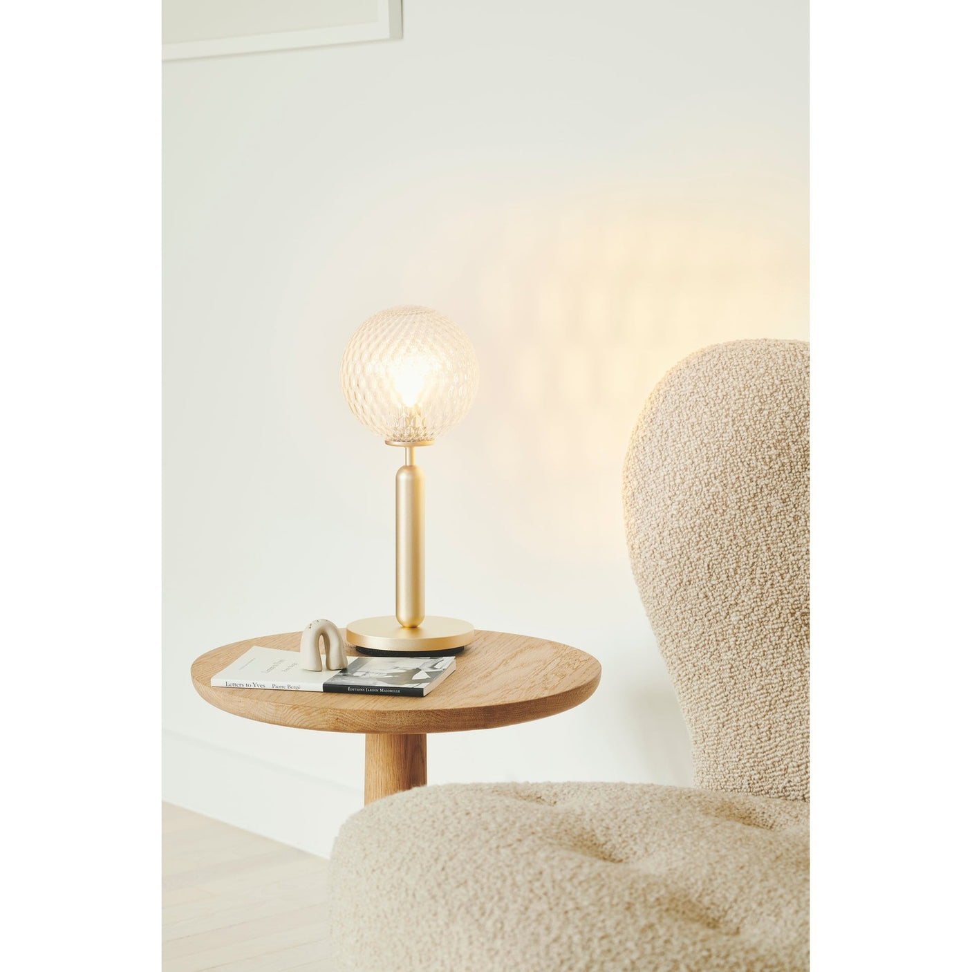 Miira Table Lamp Nuura Bordlampe