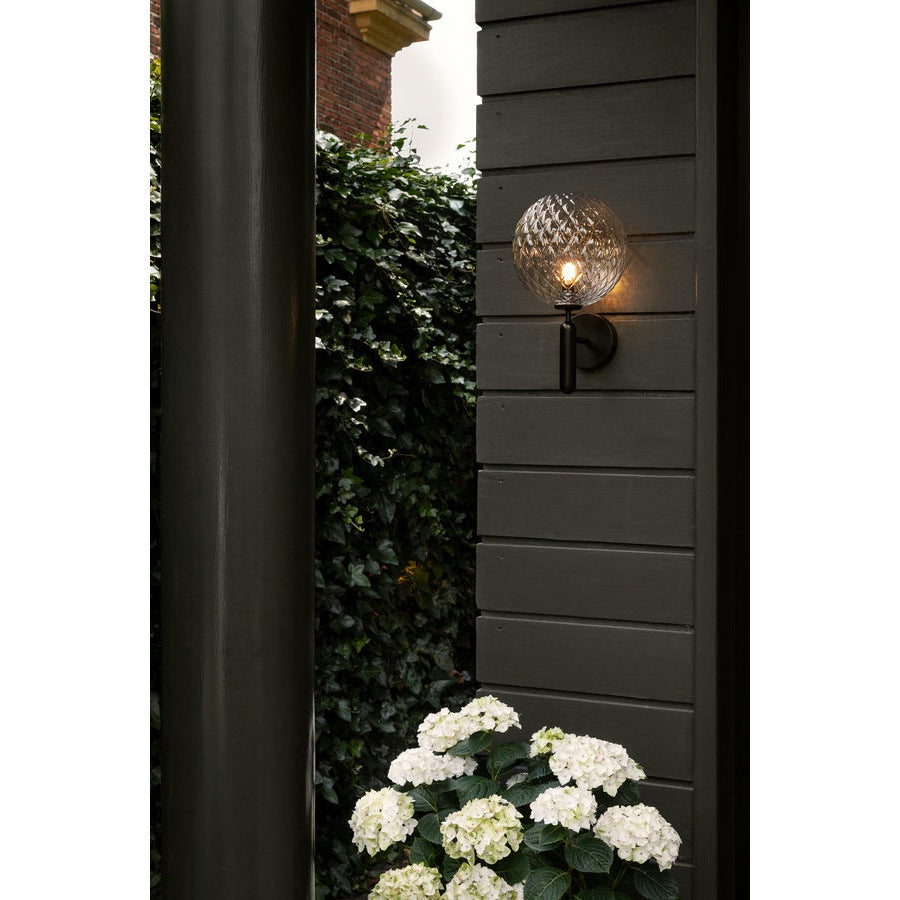 Miira Wall Outdoor Nuura Vegglampe