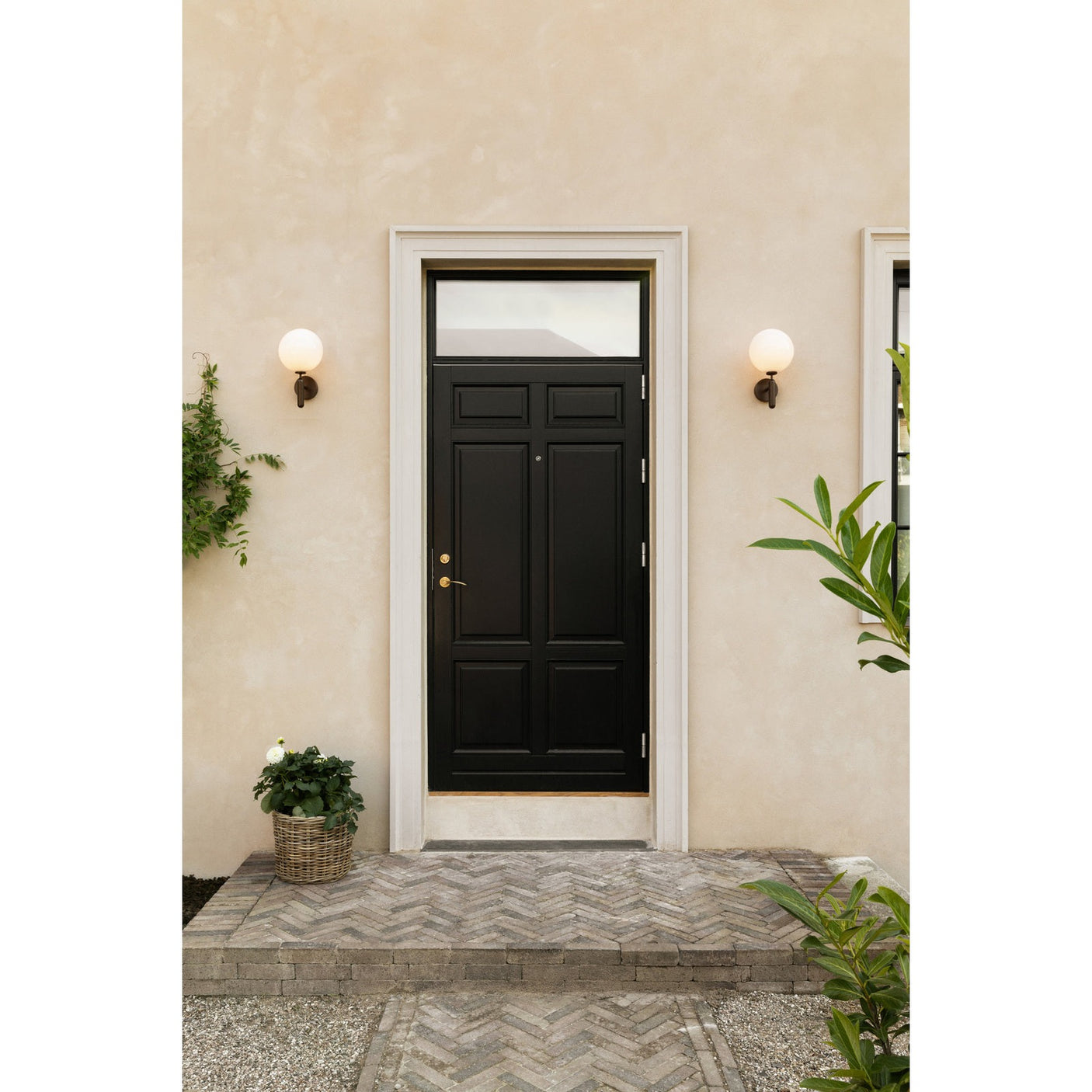 Miira Wall Outdoor Nuura Vegglampe