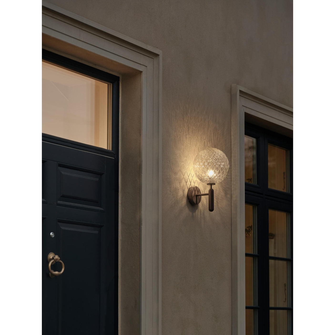 Miira Wall Outdoor Nuura Vegglampe