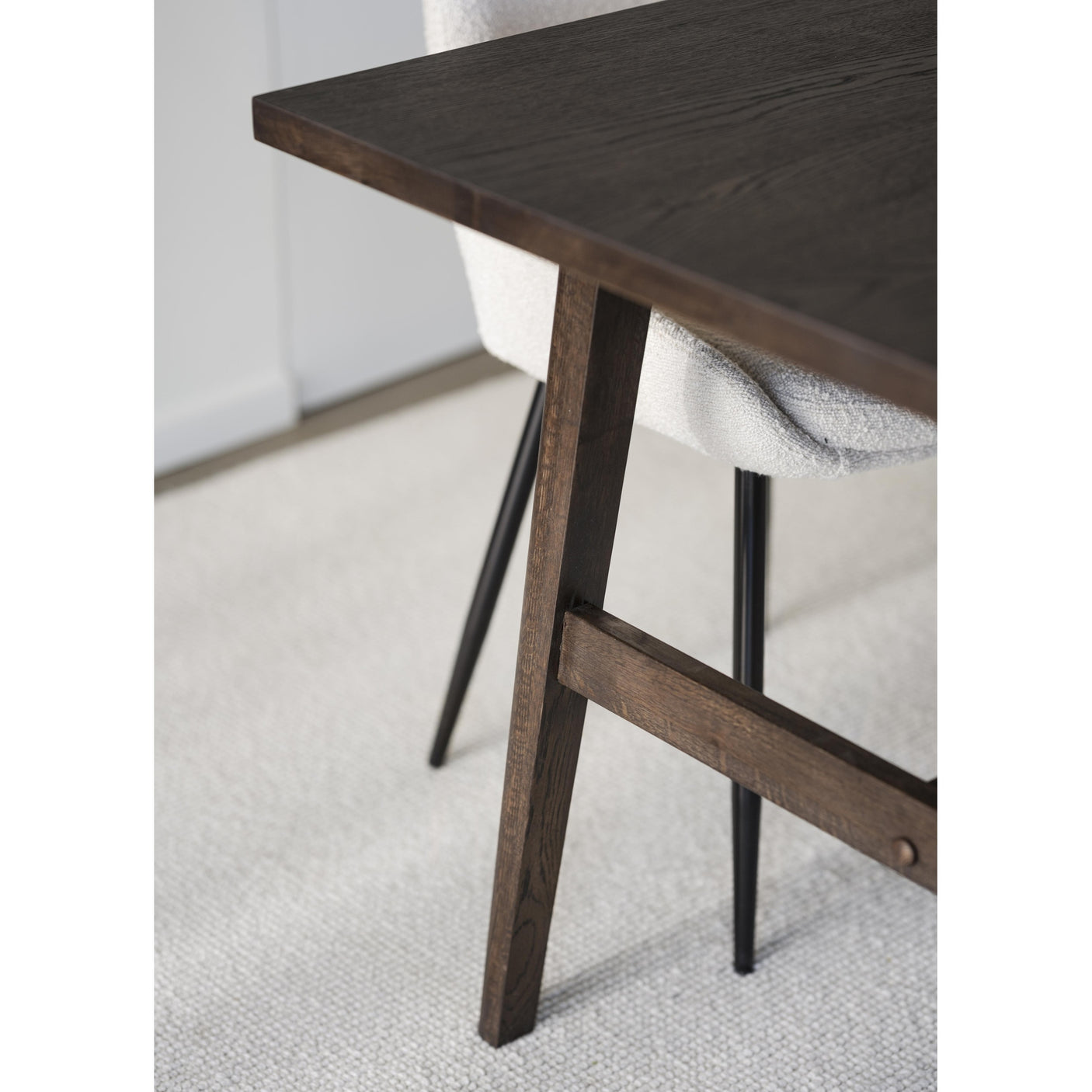 Plainfield spisebord 220 Rowico Spisebord