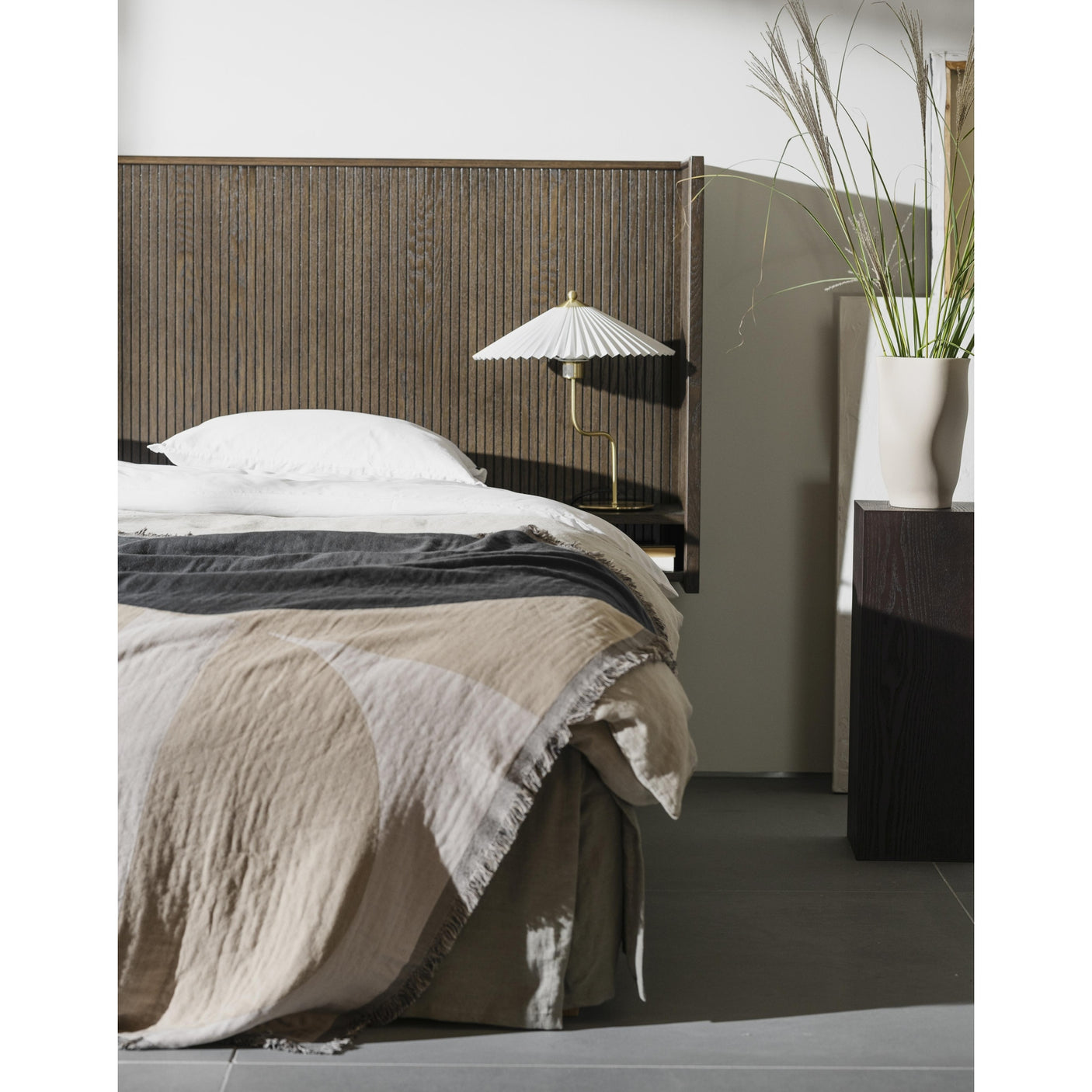 Redmond bed sengegavel 234 Rowico Seng