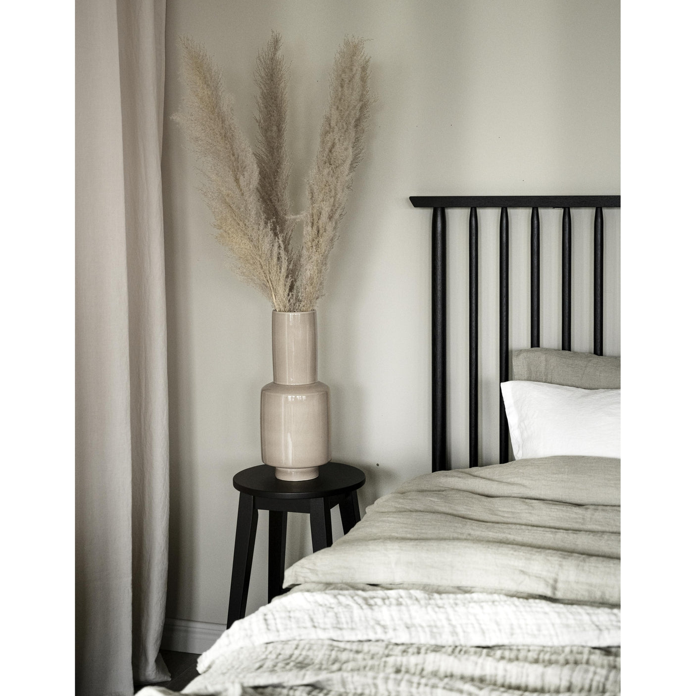 Riggins bed sengegavel 194 Rowico Seng