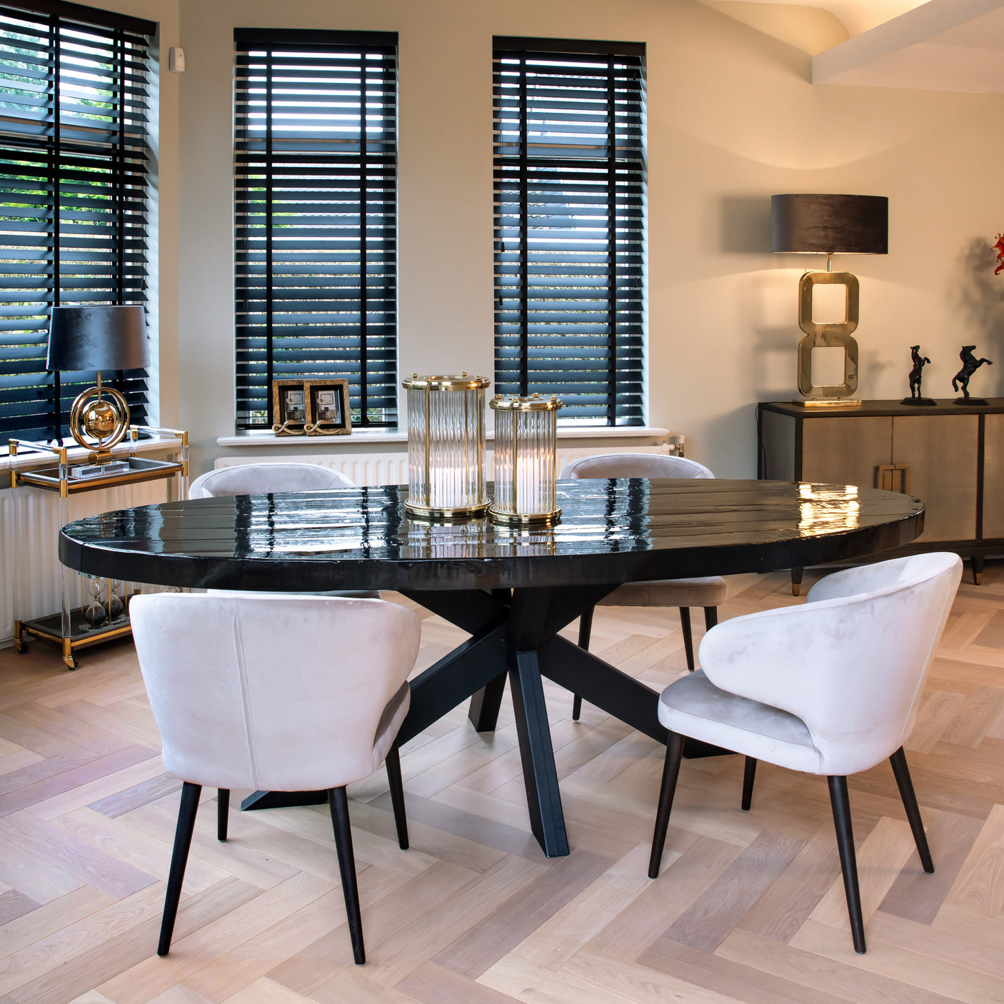 Spisestol Indigo khaki fløyel Richmond Interiors Spisestol